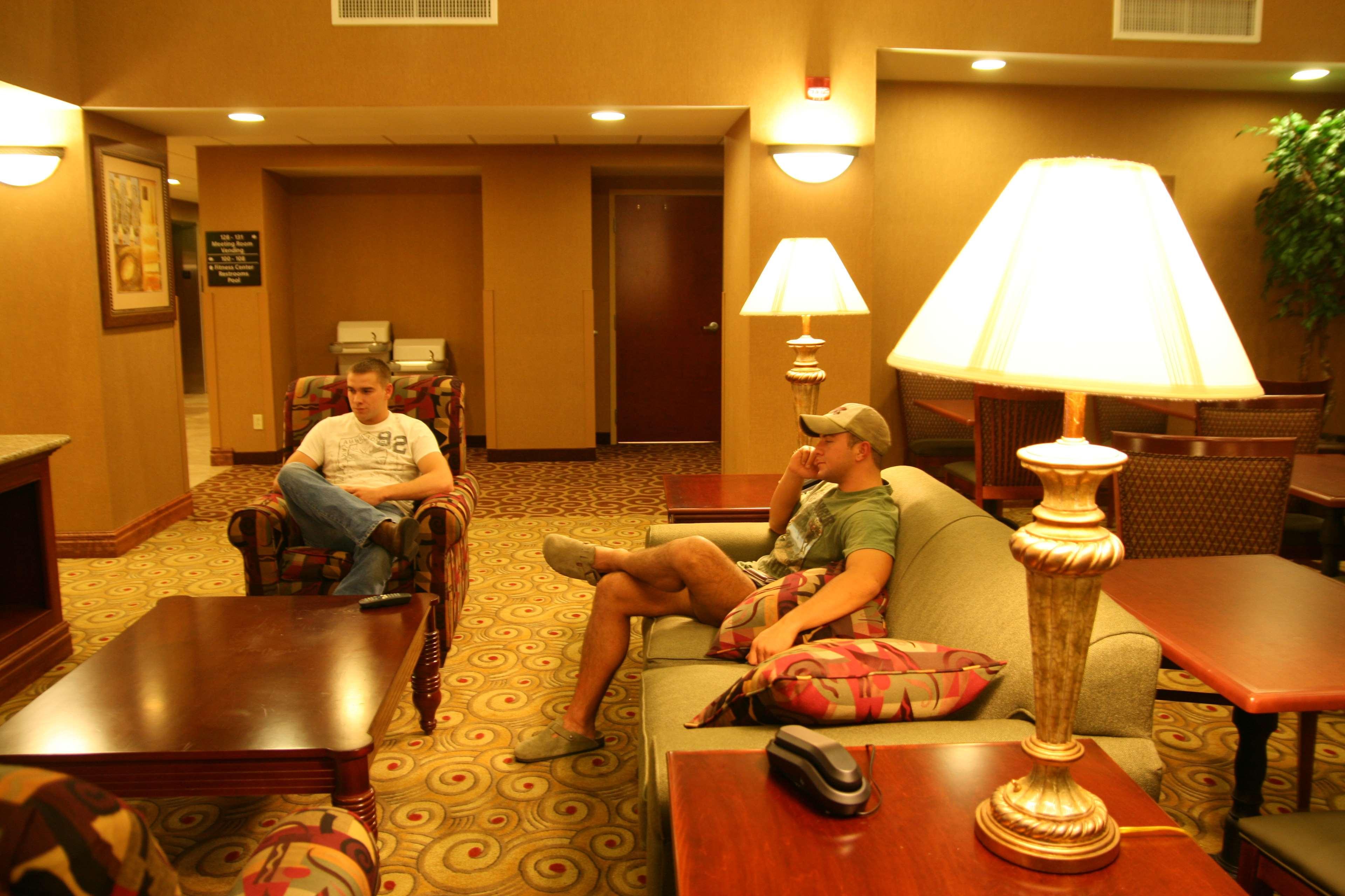 Hampton Inn & Suites Madisonville Kültér fotó