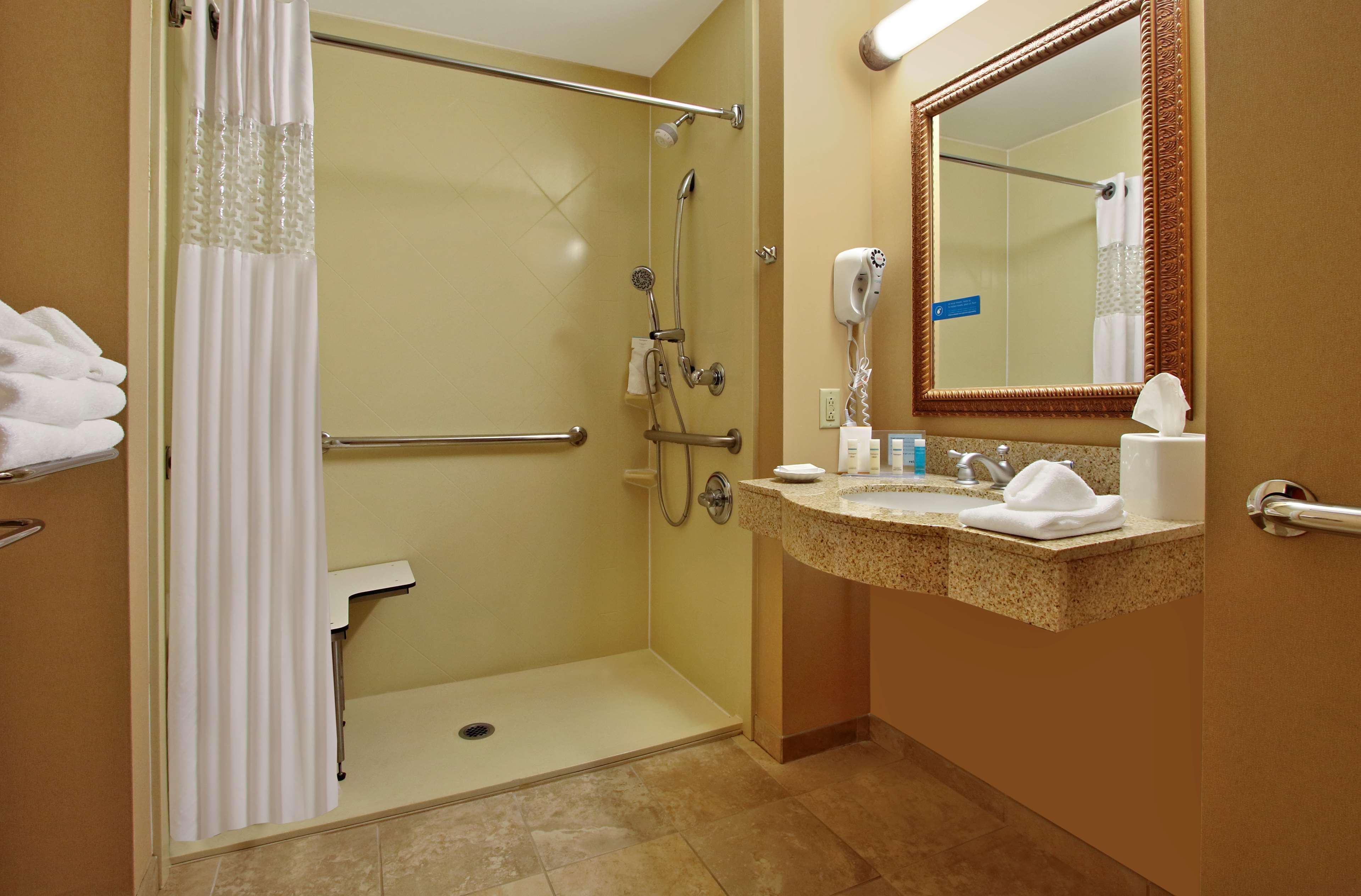 Hampton Inn & Suites Madisonville Kültér fotó