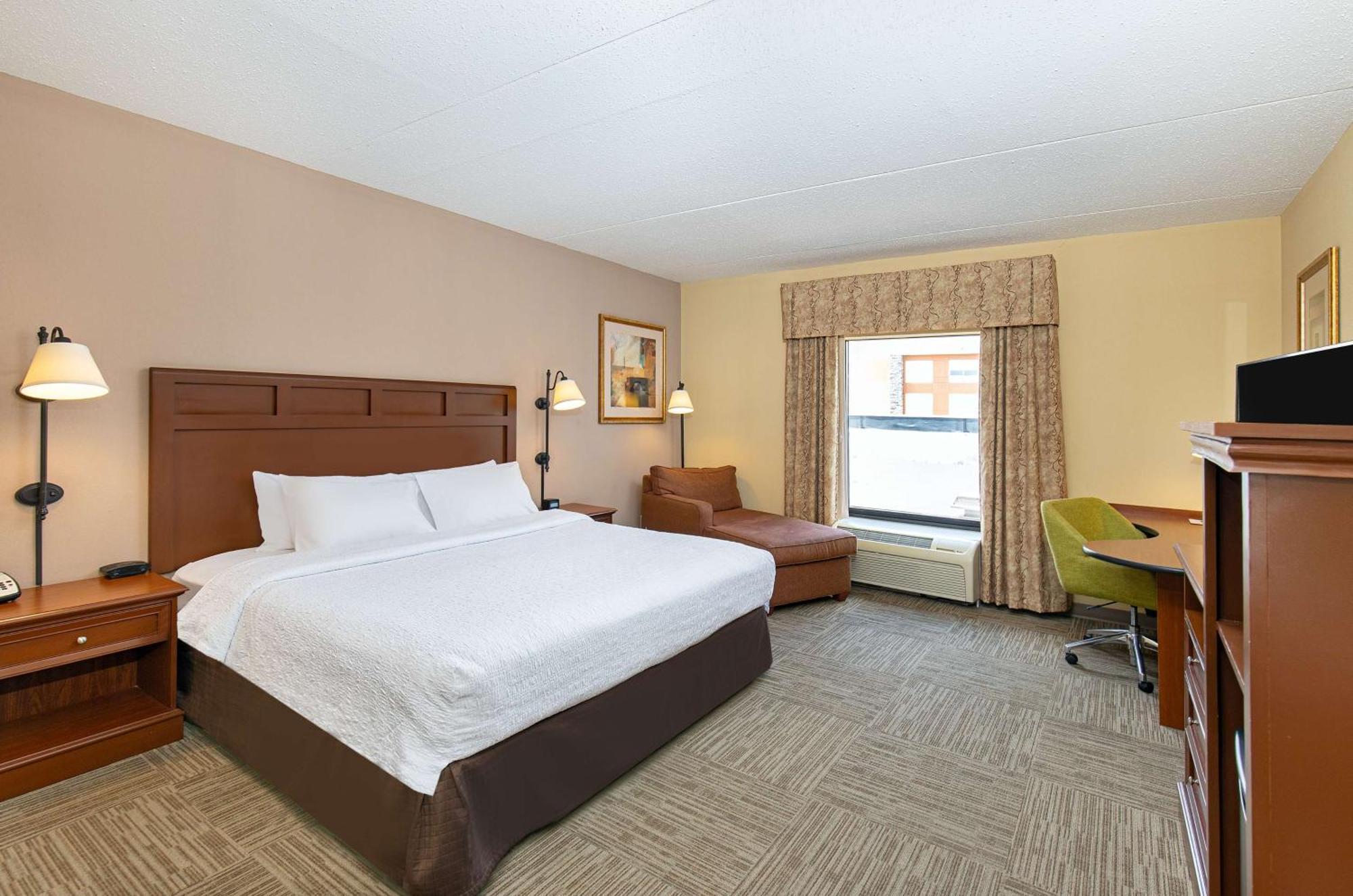 Hampton Inn & Suites Madisonville Kültér fotó