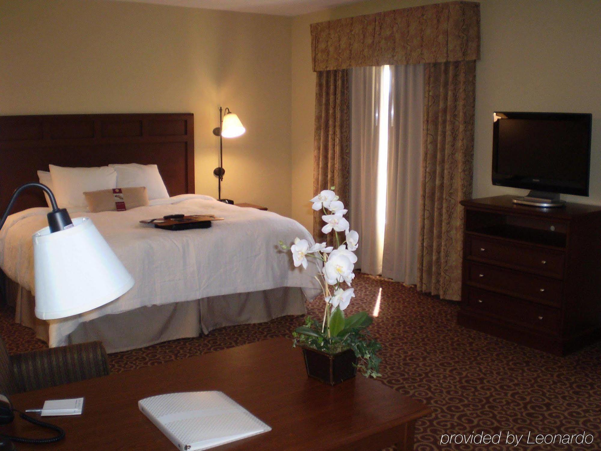 Hampton Inn & Suites Madisonville Kültér fotó